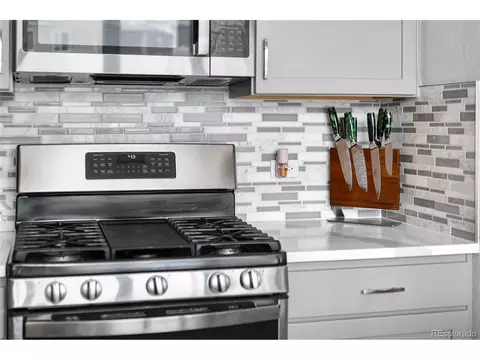 23585 E 5th Pl, Aurora, CO 80018 photo 9