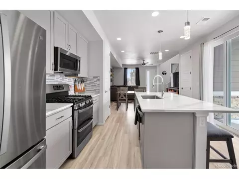 23585 E 5th Pl, Aurora, CO 80018 photo 10