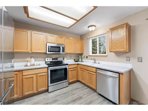 10378 Falcon Ct, Longmont, CO 80504 photo 19