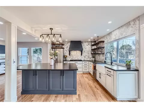 8706 Iris St, Arvada, CO 80005 photo 9