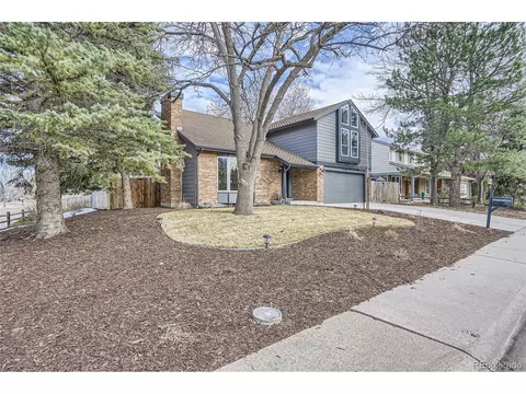 8706 Iris St, Arvada, CO 80005 photo 2