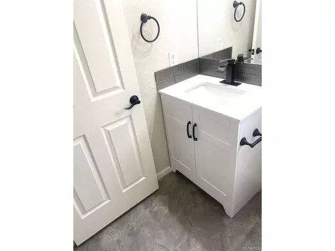 20635 E 47th Ave, Denver, CO 80249 photo 7
