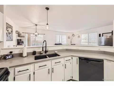 2061 E 103rd Ave, Thornton, CO 80229 photo 7