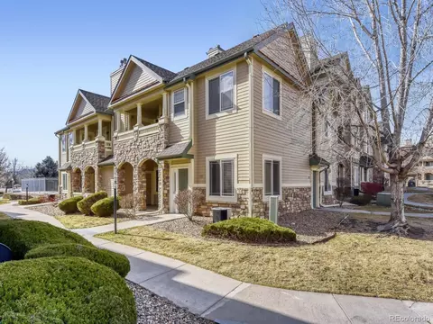 8369 S Independence Cir #101, Littleton, CO 80128