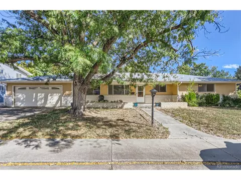 1502 Stuart St, Longmont, CO 80501