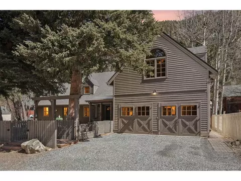 916 Griffith St, Georgetown, CO 80444 photo 2