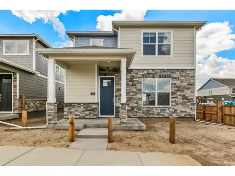 28265 E 8th Ave, Watkins, CO 80137
