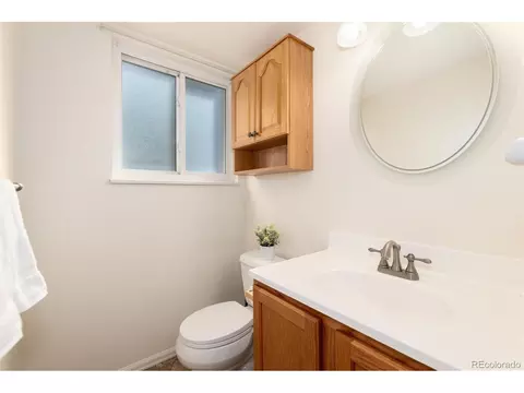 Bath - 14926 E Iliff Pl, Aurora, CO 80014 photo 1 of 3