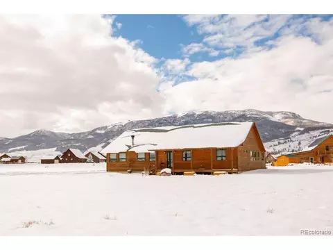 101 Moonlight Dr, Creede, CO 81130