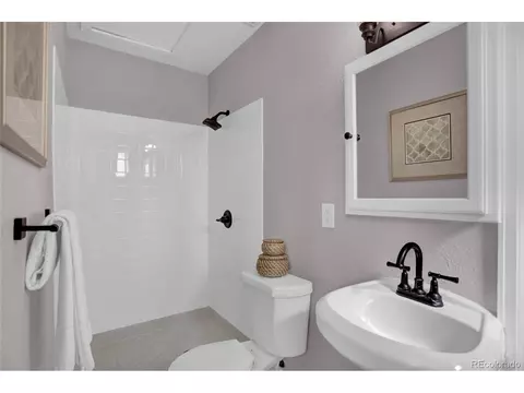 1480 E 95th Ave, Thornton, CO 80229 photo 12