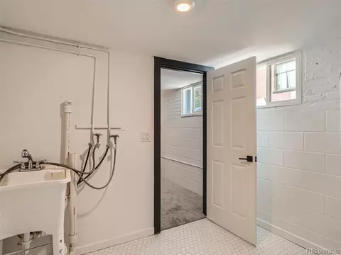 2921 E 14th Ave, Denver, CO 80206 photo 22
