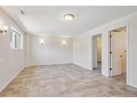 5084 Utopia Ct, Denver, CO 80239 photo 23