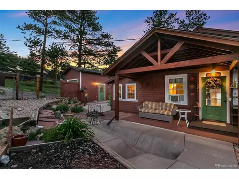 823 University Dr, Estes Park, CO 80517