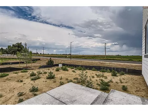 Exterior - 46426 Heritage Ave, Bennett, CO 80102 photo 4 of 5