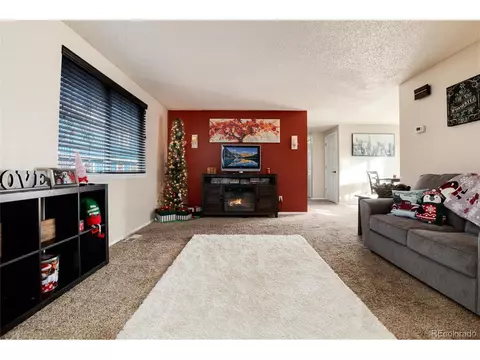 22381 E Oberlin Dr, Aurora, CO 80018 photo 7