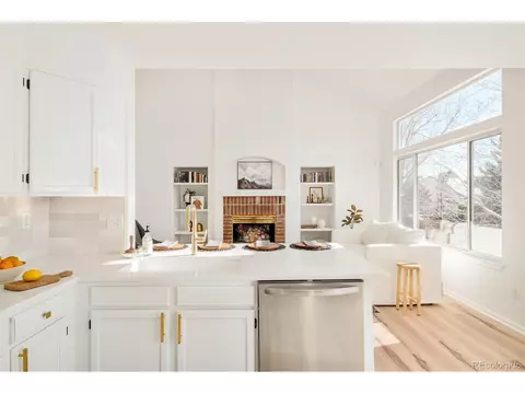 17990 E Dickenson Pl, Aurora, CO 80013 photo 12