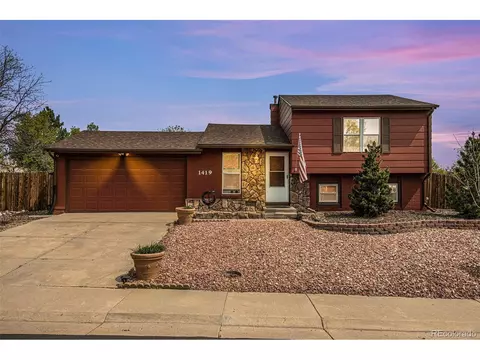 1419 S Bahama Way, Aurora, CO 80017