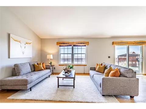 44444 E Iliff Trl, Bennett, CO 80102 photo 8