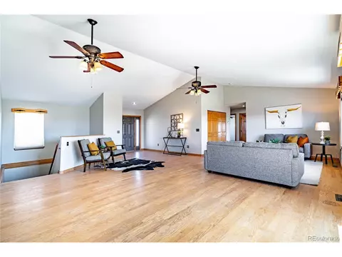 44444 E Iliff Trl, Bennett, CO 80102 photo 10