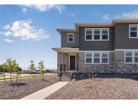 1517 E 3rd Ave, Longmont, CO 80501