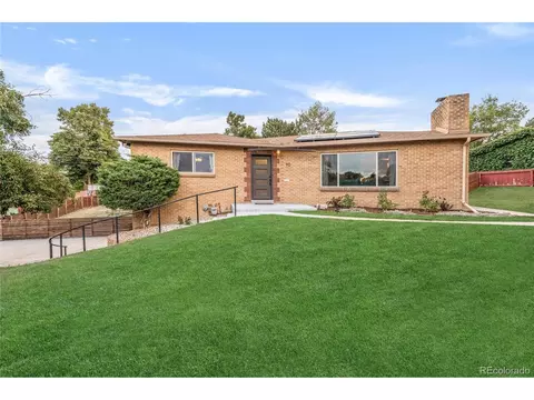 90 Allison St, Lakewood, CO 80226