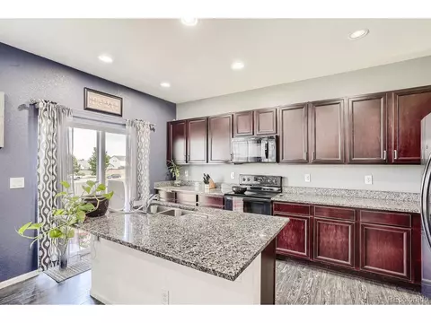 15783 E Warner Dr, Denver, CO 80239 photo 5