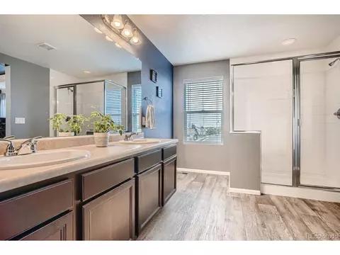 15783 E Warner Dr, Denver, CO 80239 photo 7