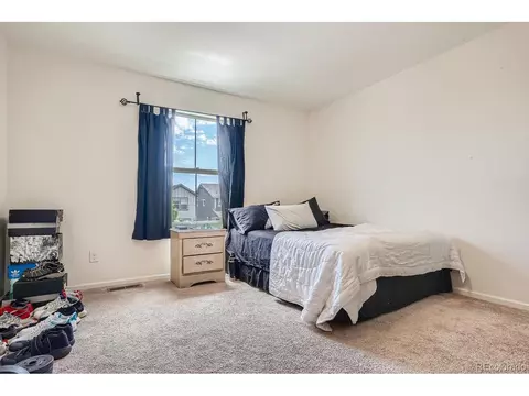 15783 E Warner Dr, Denver, CO 80239 photo 9