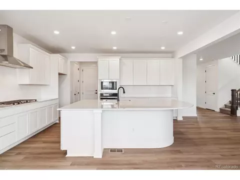 24748 E 40th Ave, Aurora, CO 80019 photo 6