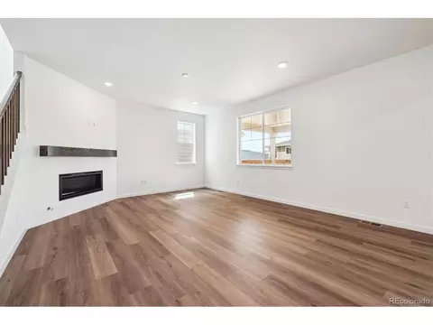 24748 E 40th Ave, Aurora, CO 80019 photo 8