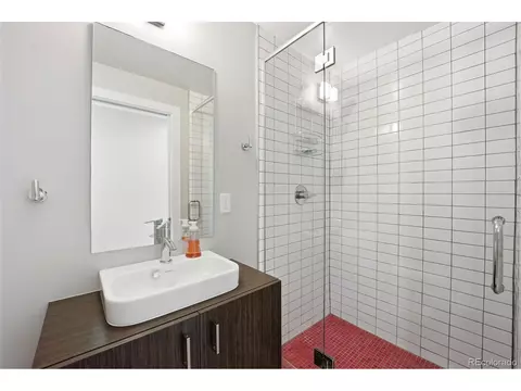 Bath - 2415 S Williams St, Denver, CO 80210 photo 6 of 6
