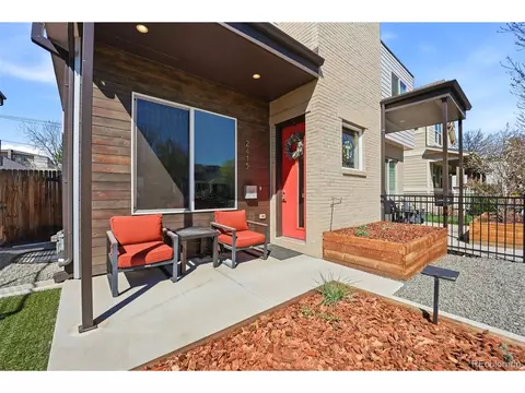 Exterior - 2415 S Williams St, Denver, CO 80210 photo 7 of 8
