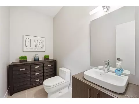 Bath - 2415 S Williams St, Denver, CO 80210 photo 2 of 6