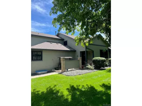 9185 W Cedar Dr #2, Lakewood, CO 80226