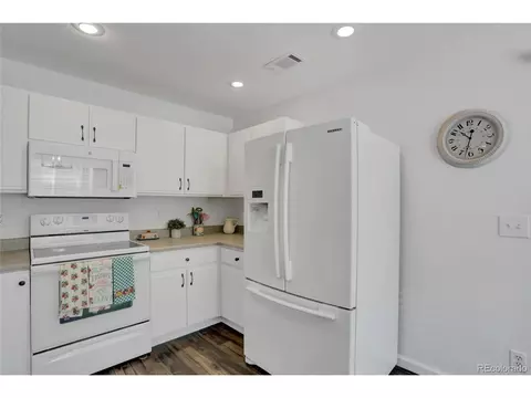 4925 E 100th Dr, Thornton, CO 80229 photo 12