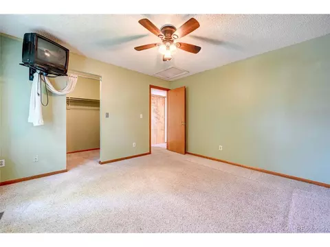4381 Perth Cir, Denver, CO 80249 photo 10