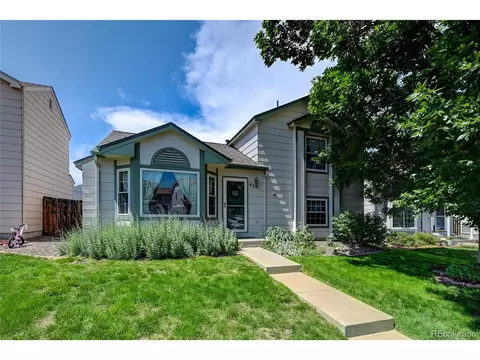 4381 Perth Cir, Denver, CO 80249 photo 2