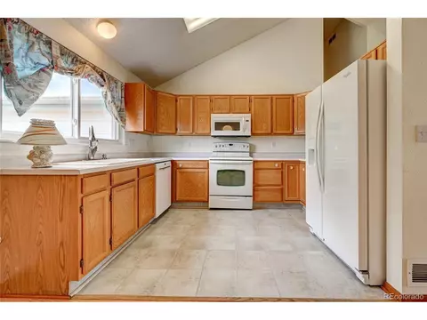 4381 Perth Cir, Denver, CO 80249 photo 6