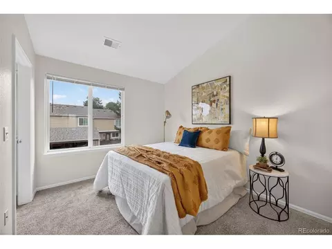 839 Summer Dr #1F, Highlands Ranch, CO 80126