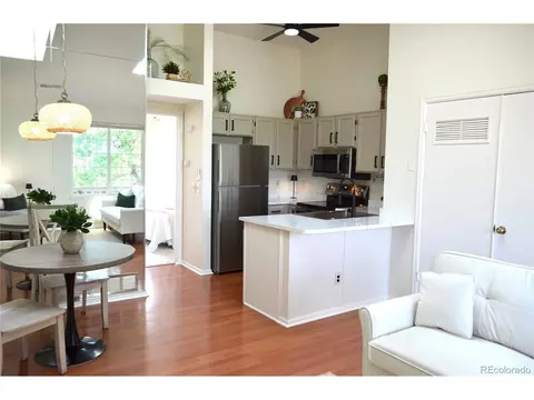 839 Summer Dr #1F, Highlands Ranch, CO 80126