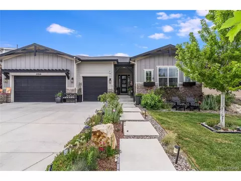 Exterior - 27810 E Lakeview Dr, Aurora, CO 80016 photo 2 of 4