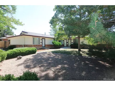 11232 E Highline Dr, Aurora, CO 80010