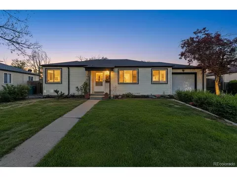 817 Fulton St, Aurora, CO 80010