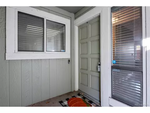 11015 E Linvale Dr, Aurora, CO 80014 photo 3