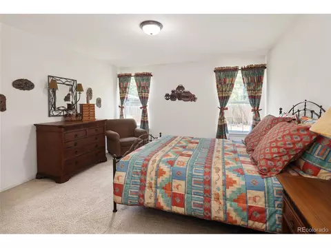 1755 Iris St, Lakewood, CO 80215 photo 19