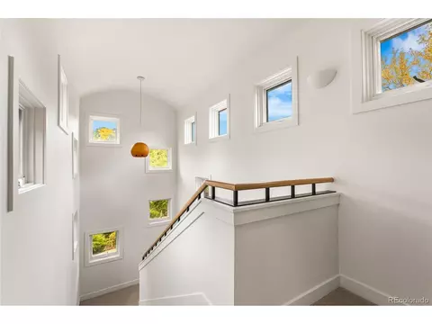 Entry Way - 700 Utica Ave, Boulder, CO 80304 photo 6 of 7