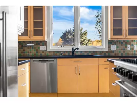 Kitchen - 700 Utica Ave, Boulder, CO 80304 photo 3 of 3