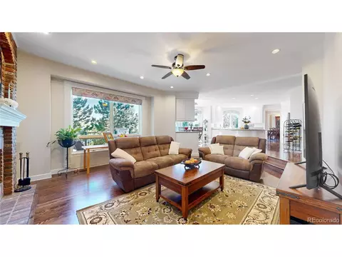 9207 E Star Hill Ln, Lone Tree, CO 80124 photo 2