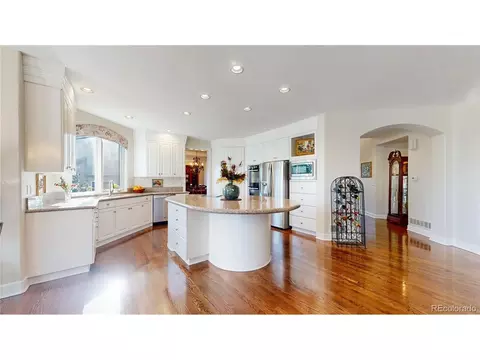 9207 E Star Hill Ln, Lone Tree, CO 80124 photo 4