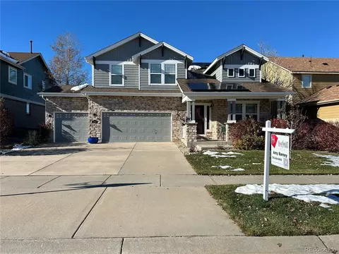 299 N Catawba Ct, Aurora, CO 80018